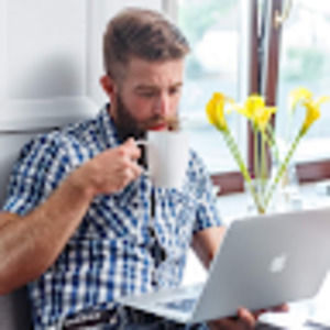 Meet your Posher, Eric